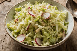 Crunchy Cabbage Salad with a Delicious Tangy Apple Cider Vinegar Twist