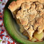 The Irresistible Charm of Classic Dutch Apple Crumble Pie