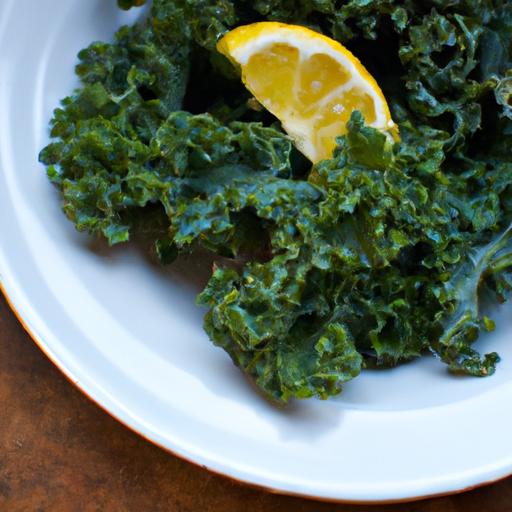 Zesty Kale Salad with Lemon: A refreshing Superfood Boost