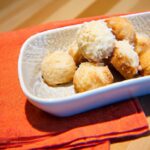 Coconut Macaroons Unwrapped: Sweet Bites of Tropical Bliss