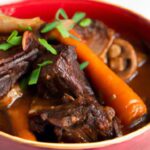 Hearty Slow Cooker Short Rib Stew: Comfort in a Bowl