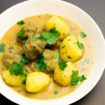 Hearty Kofta Curry with Potatoes: A Comfort Food Classic
