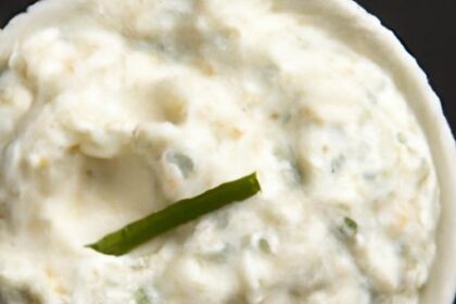 Savory Roasted Garlic & Feta Dip: A Flavorful Delight