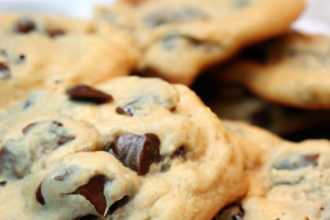 Baking Bliss: Mastering the Art of Chocolate Chip Cookies