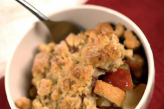 Timeless Apple Crumble Recipe: A Classic Comfort Dessert